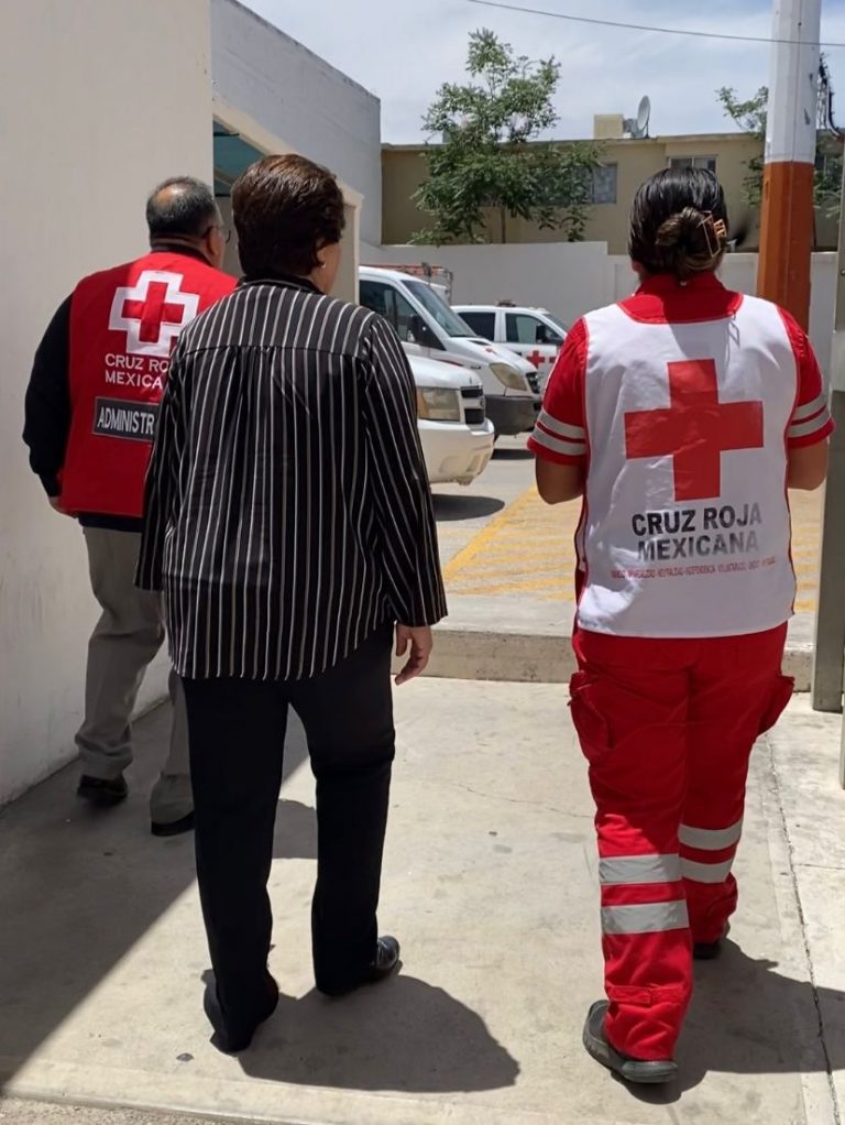 Se reúne regidora de Salud con presidente de Cruz Roja