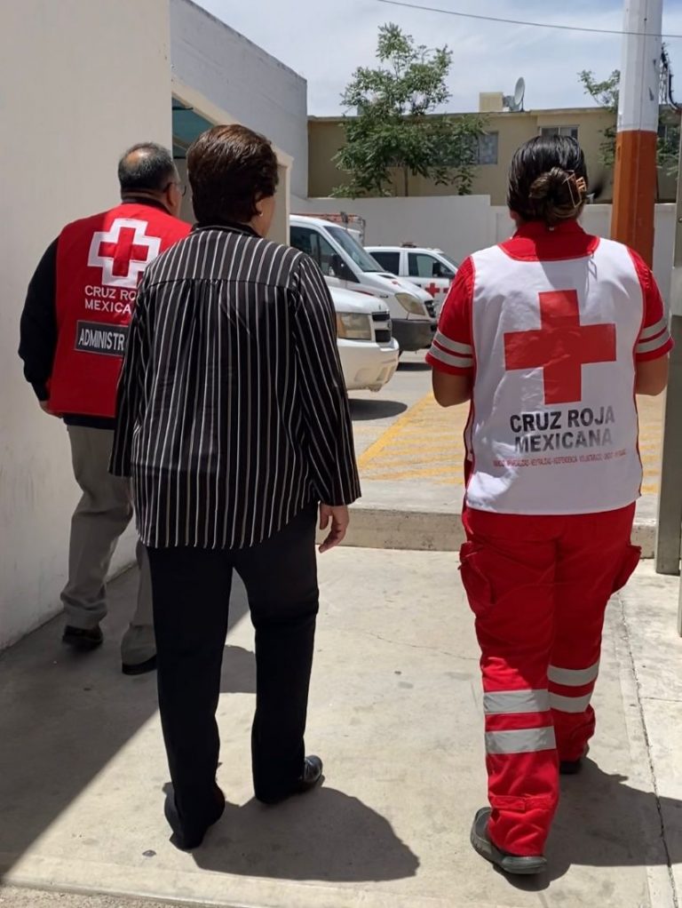 Se reúne regidora de Salud con presidente de Cruz Roja