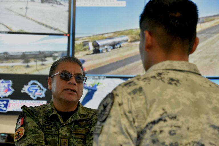 Visita comandante de la 5ta Zona Militar instalaciones del C7 de Juárez