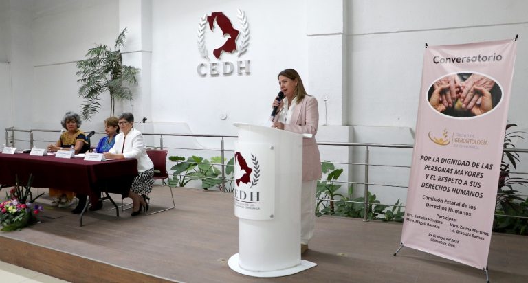 Realizan Conversatorio “Por la dignidad de las Personas mayores y el respeto a sus derechos humanos”
