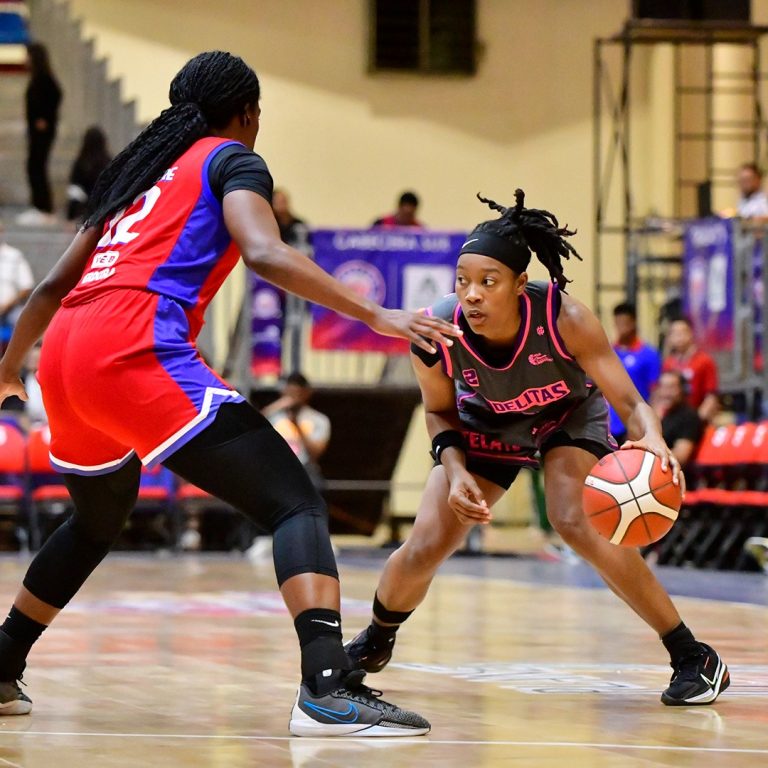 Freseras frena a Adelitas