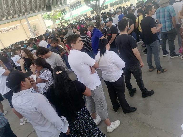 ¡Gran afluencia en las casillas!