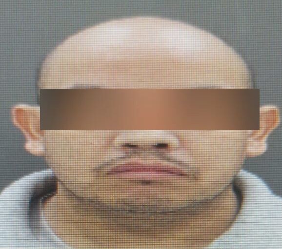 Lo sentencian a un siglo en prisión por violar a dos niñas