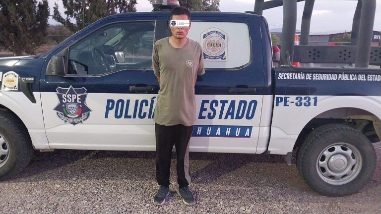 Detiene SSPE a hombre tras persecución en la vía corta a Parral