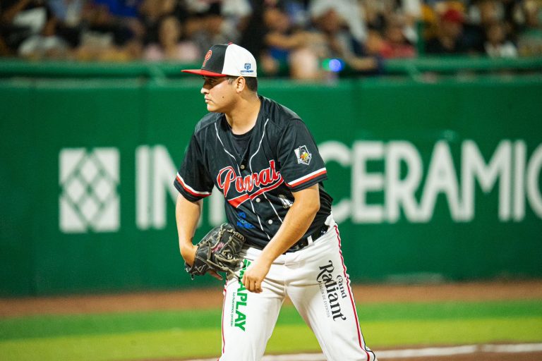 Mineros se afianza como líder