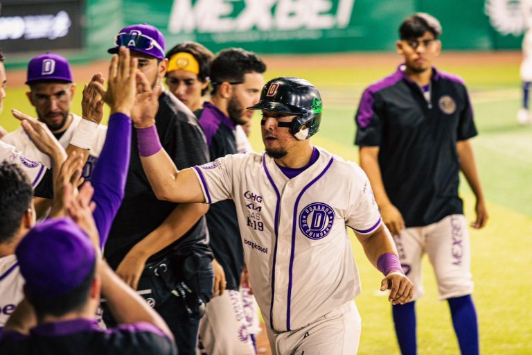 Dorados vence a Mineros y dividen serie