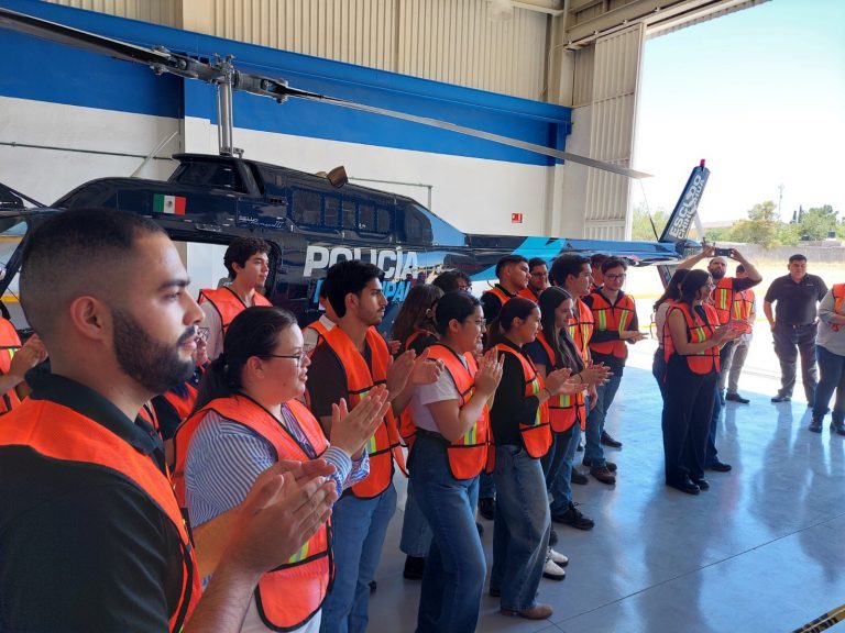 Conocen universitarios de Juárez funcionamiento de la Plataforma Escudo Chihuahua Capital