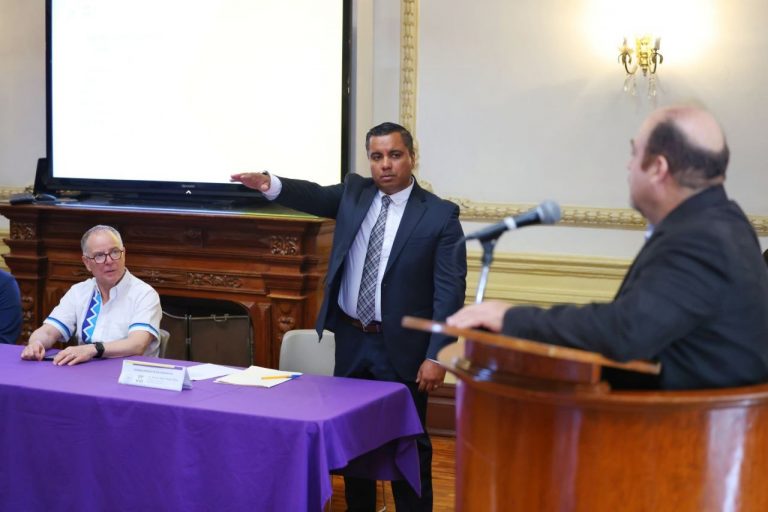 Exhorta alcalde Jorge Cruz a vitivinícolas a seguir trabajando en equipo para alcanzar primer lugar en producción