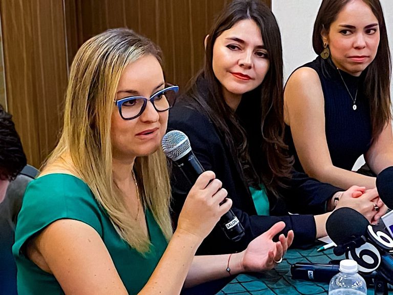 Presentan en Chihuahua la cartelera de la Feria Nacional Francisco Villa Durango 2024