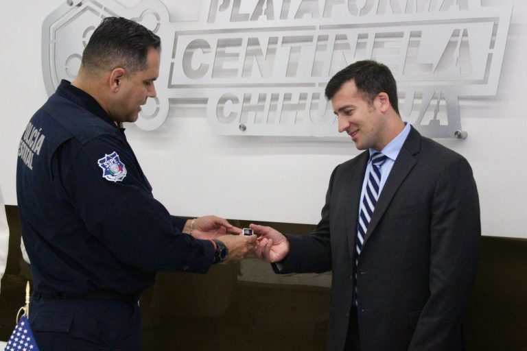 Pactan secretario de Seguridad Pública y Vice Consul de EE.UU colaboración para seguridad ciudadana