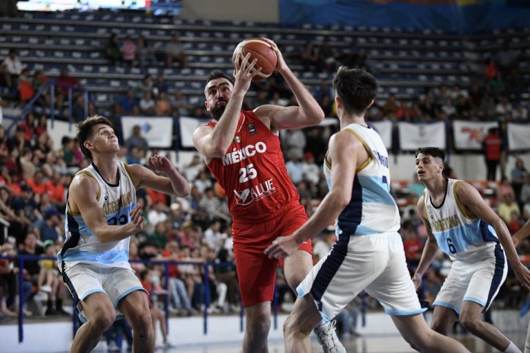 Mexico se impone a Argentina