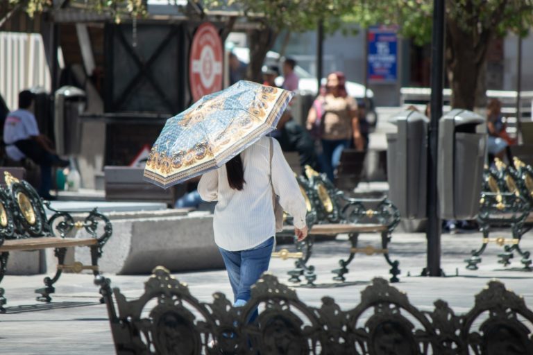 Exhorta Salud a mantener medidas para evitar afectaciones por golpe de calor e insolación