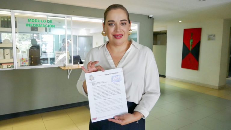 Solicita Diputada Ivón Salazar que se atienda funcionamiento de semáforos en Chihuahua