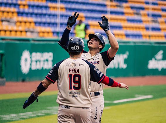 Sultanes asegura la serie