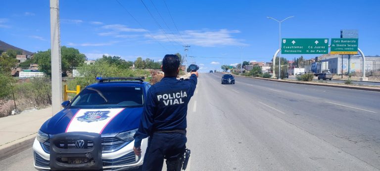 Continúa Policía Vial operativo Radar en zonas norte y sur de Chihuahua