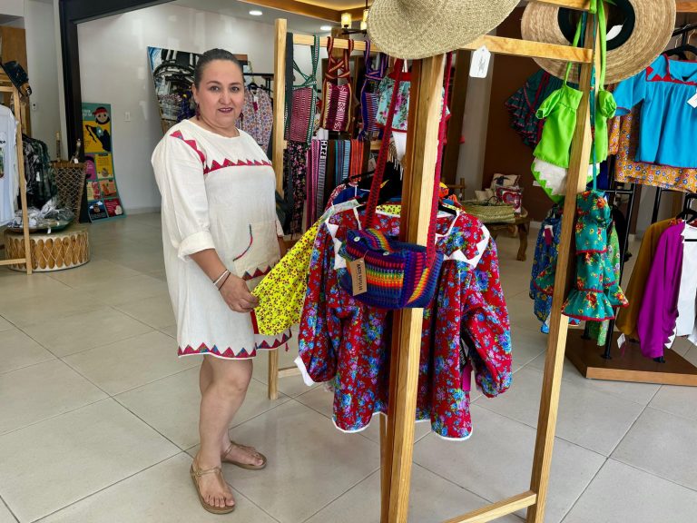 Invita Fodarch a usar prendas rarámuri en los “Viernes Tradicionales”