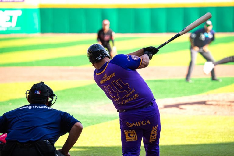 Soles somete a Dorados y gana la serie