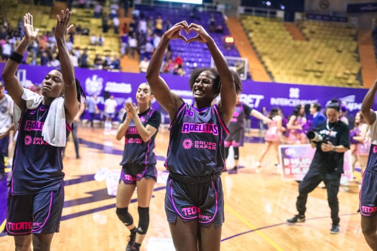 El primero es para Adelitas