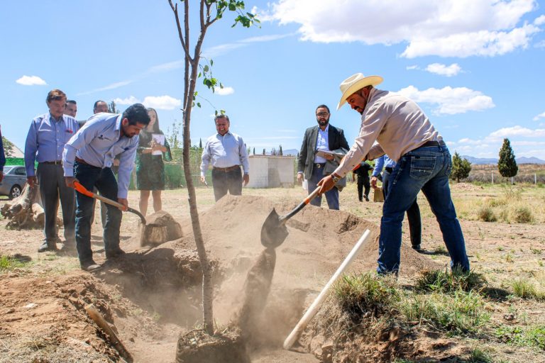 Firman Desarrollo Rural y URN convenio para brindar asistencia y asesoría a productores agropecuarios