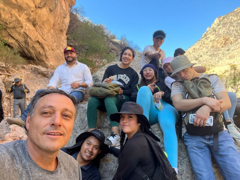 Brinda UACH recomendaciones para realizar senderismo placentero y seguro