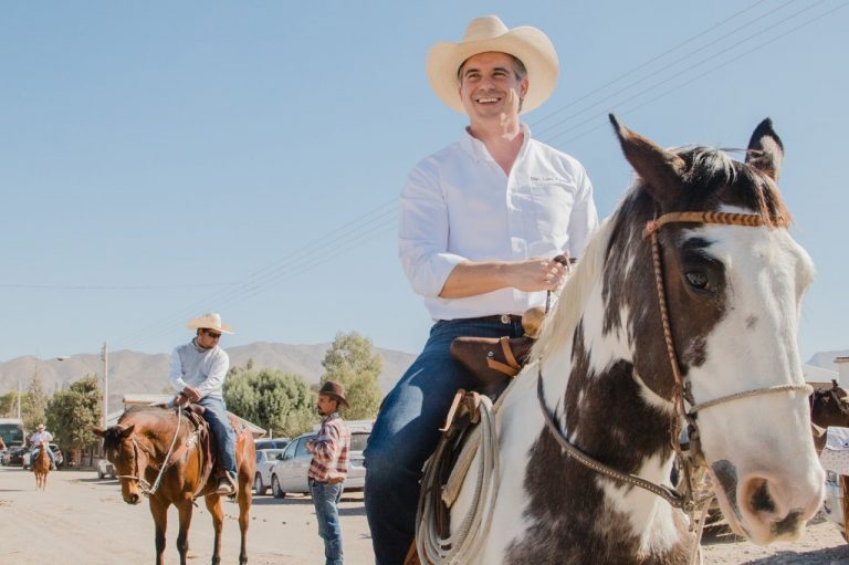 Cabalgatas Villistas son patrimonio de Parral y nuestro estado: Luis Aguilar