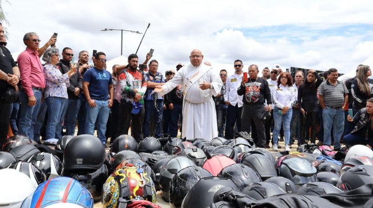 Rinden homenaje a motociclistas caídos en el marco de las Jornadas Villistas
