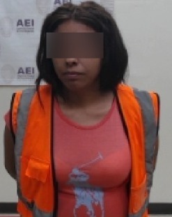 Cae mujer por encadenar a sus hijos