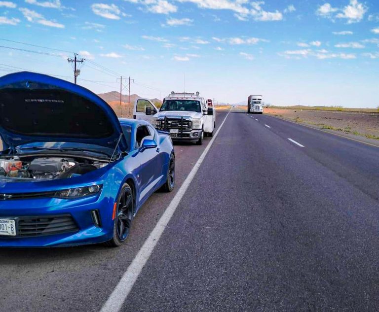 Brindan unidades de la SCOP auxilio vial a vacacionistas en carreteras