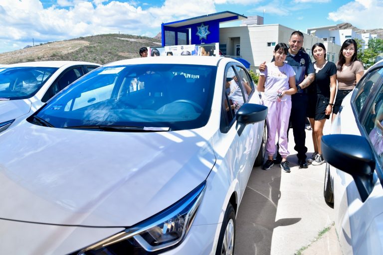 Entrega SSPE premios por el Día del Policía