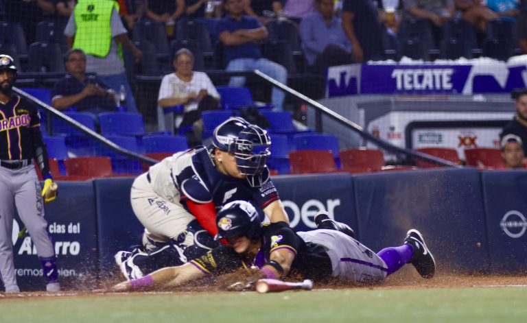 Sultanes frena a Dorados