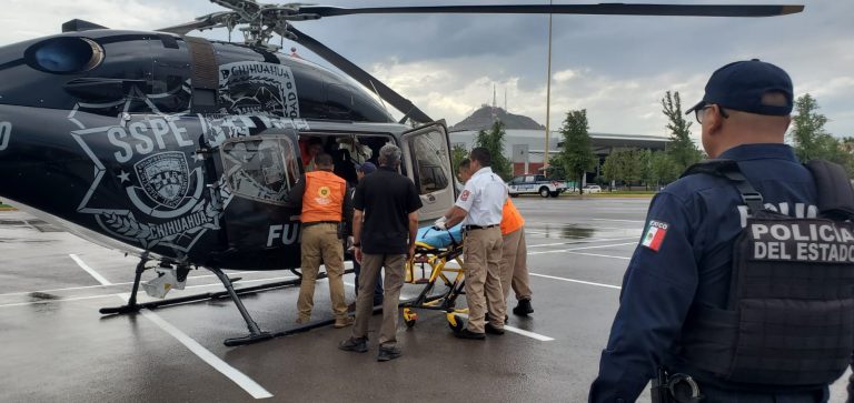 Realiza Estado traslado aéreo de paciente de 22 años