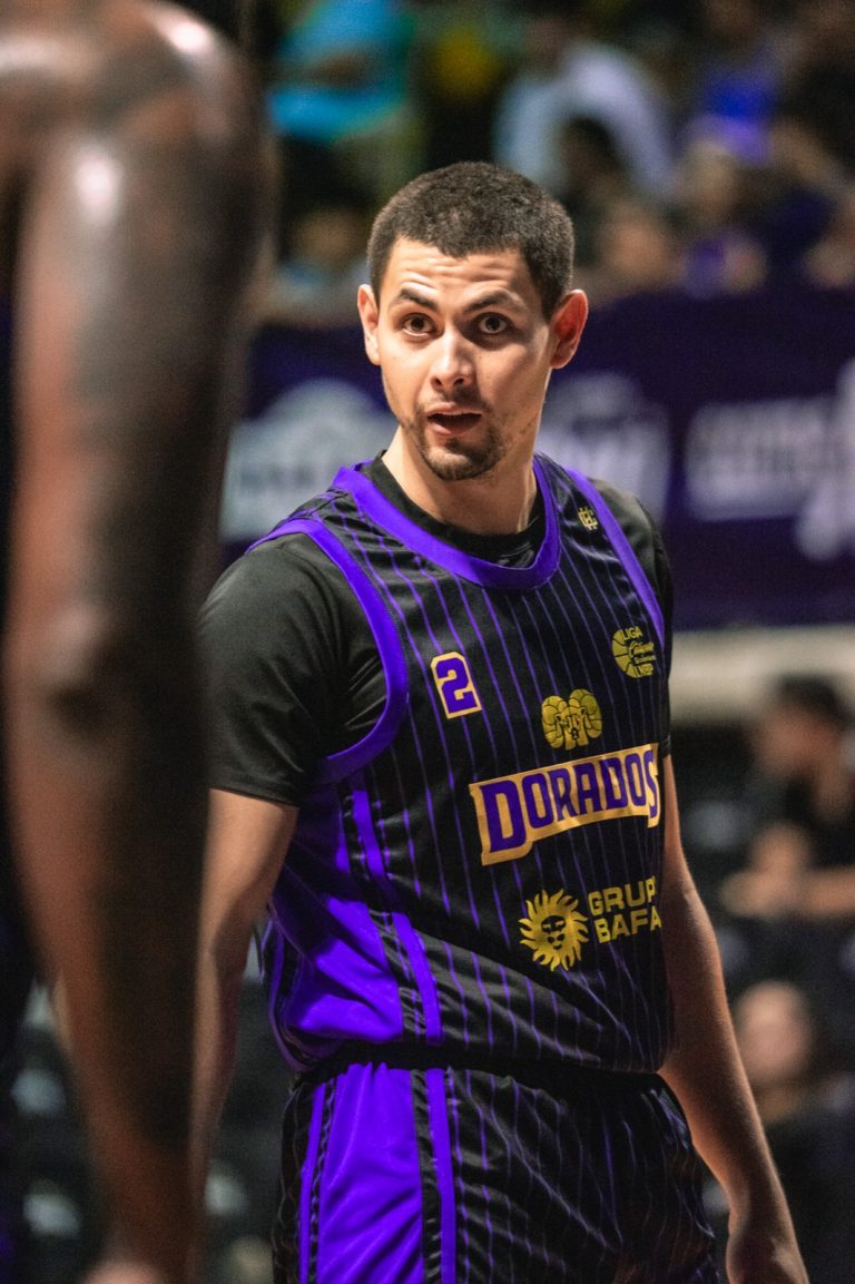 Dorados hilvana victorias