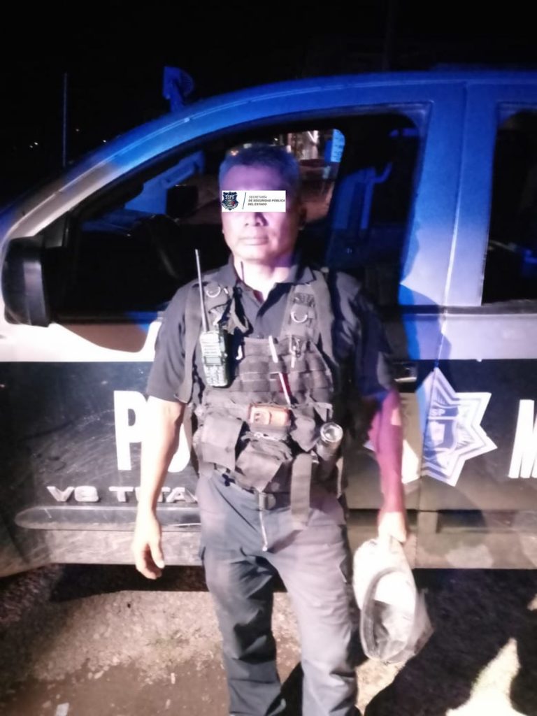 Arresta Policía del Estado a hombre por usurpación de funciones en Parral