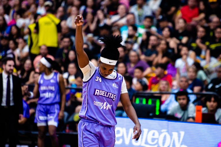 No hay mañana para Adelitas