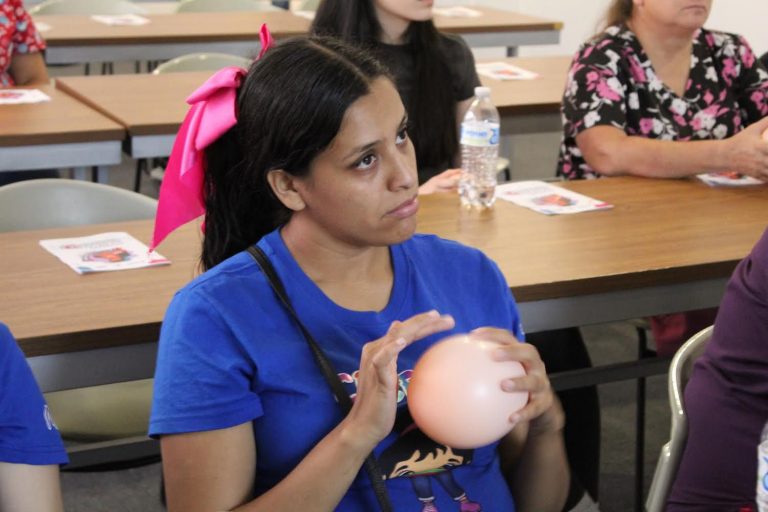 Capacita ICHDII a responsables de Estancias Infantiles sobre lactancia materna