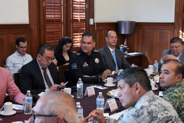 Evalúan autoridades resultados en materia de seguridad en sesión de la Mesa de Coordinación para la Construcción de la Paz