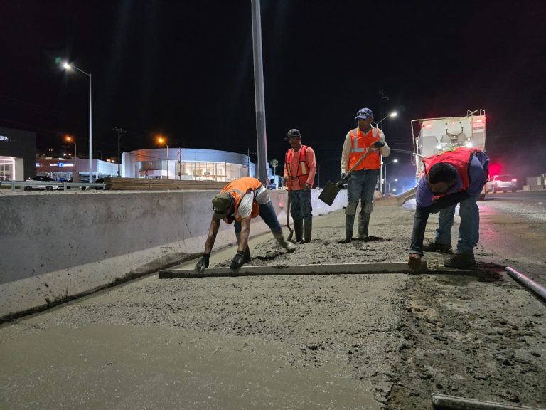 Van construidos 880 metros de la barrera central de periférico de La Juventud