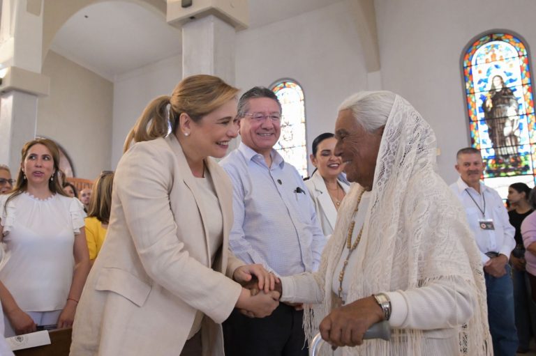 Acude Maru Campos a reapertura de la Co-Catedral de San Pedro, en Madera