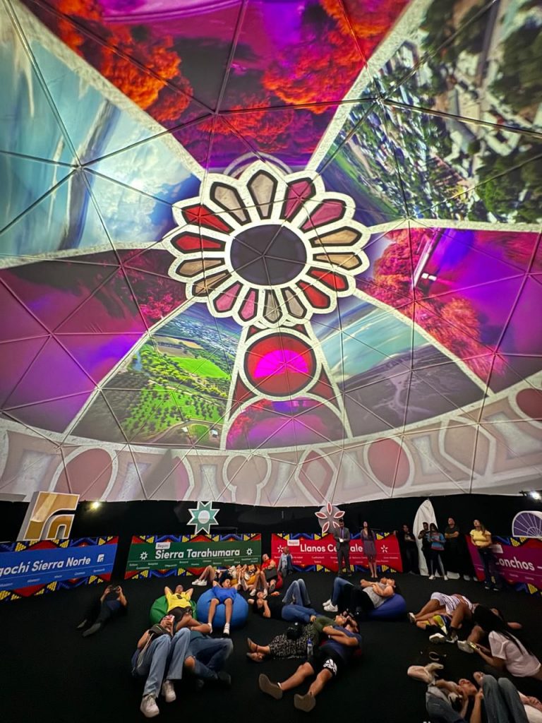 Inauguran exposición de regiones culturales en el Domo Inmersivo de la ciudad de Chihuahua