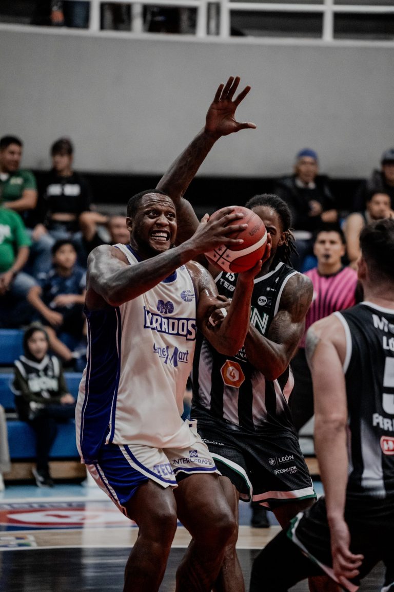 Dorados barre a Abejas de León