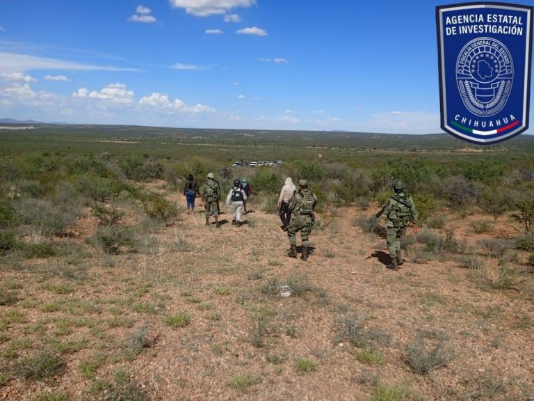 Buscan a desaparecidos en Jiménez