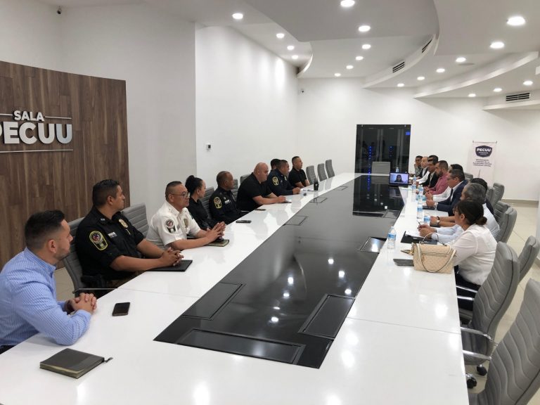 Reconoce empresa de seguridad bancaria a policías municipales por labores preventivas en bancos
