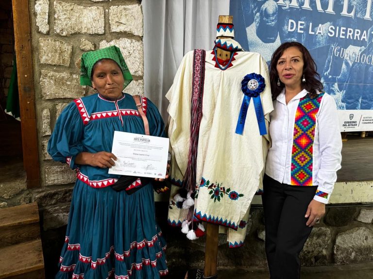 Premia FODARCH a ganadores del 30 Concurso Regional de Arte Popular en la Sierra Tarahumara 2024 