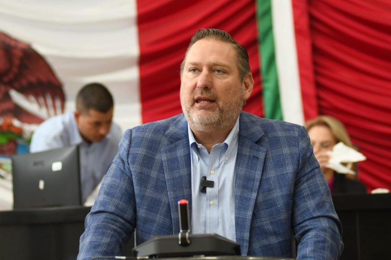 Se Pronuncia Diputado Olson en Defensa de los Niños Durante la Discusión del Dictamen de Violencia Vicaria