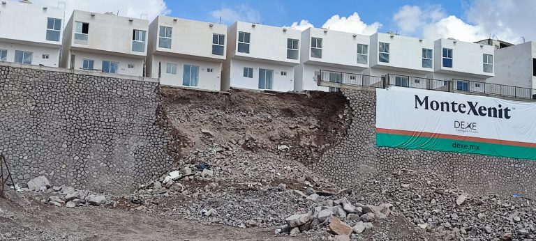 Atendieron bomberos, policías y Protección Civil Municipal siete reportes por lluvias del domingo