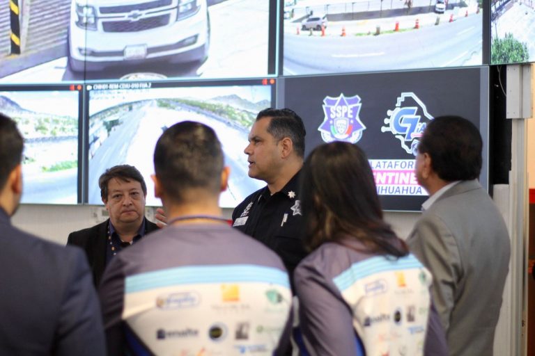 Visita personal de Canaco Juárez instalaciones del C7-iA para coordinar esfuerzos en seguridad