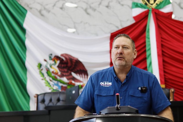 “Hoy el México Libre Está Triste, Pero No Derrotado”: Diputado Olson