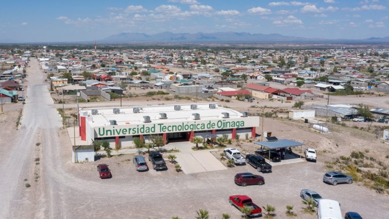 Dona Coesvi predio en beneficio de universitarios de Ojinaga