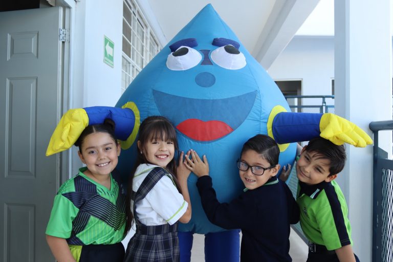 Participan niños de primaria en la protección del agua