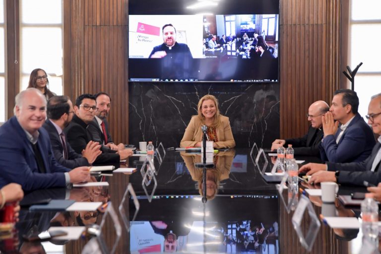Anuncia Maru Campos llegada de la Universidad Anáhuac a Chihuahua
